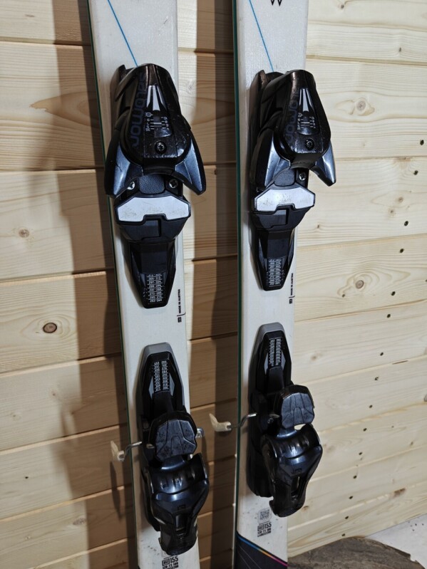 LYŽE SALOMON WMAX W10 155CM